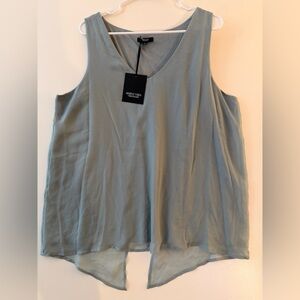 Simply Vera Vera Wang Sage Green Sleeveless V-Neck Tank